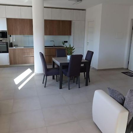 La Casa Di Loris Apartamento Sarzana Exterior foto