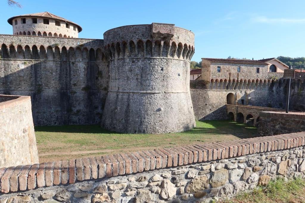 La Casa Di Loris Apartamento Sarzana Exterior foto